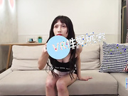 【精品国产】趁男友不在家偷偷用他的VR尻尻神器_&nbsp;体验一下偷情快感!