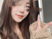 海角社区父女乱伦大神膜拜老刘我是老张 女儿婷婷怀孕了上网课，禽兽父亲也要上&darr;&darr;&darr;